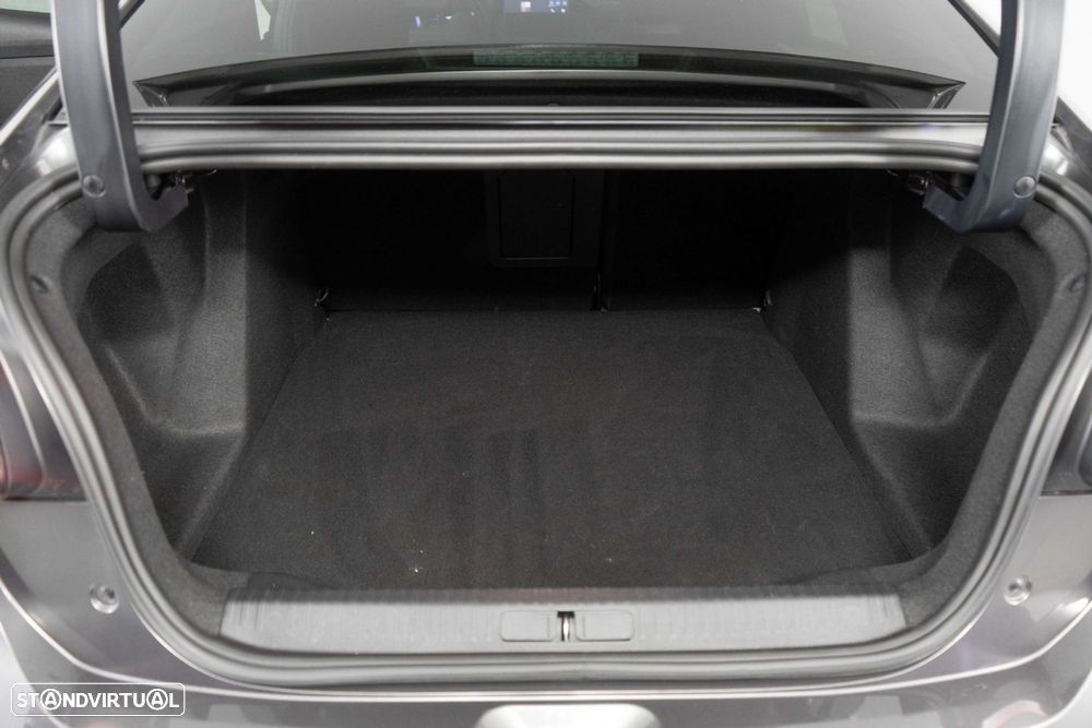 Citroën C4 X 1.2 PureTech Shine EAT8 - 11