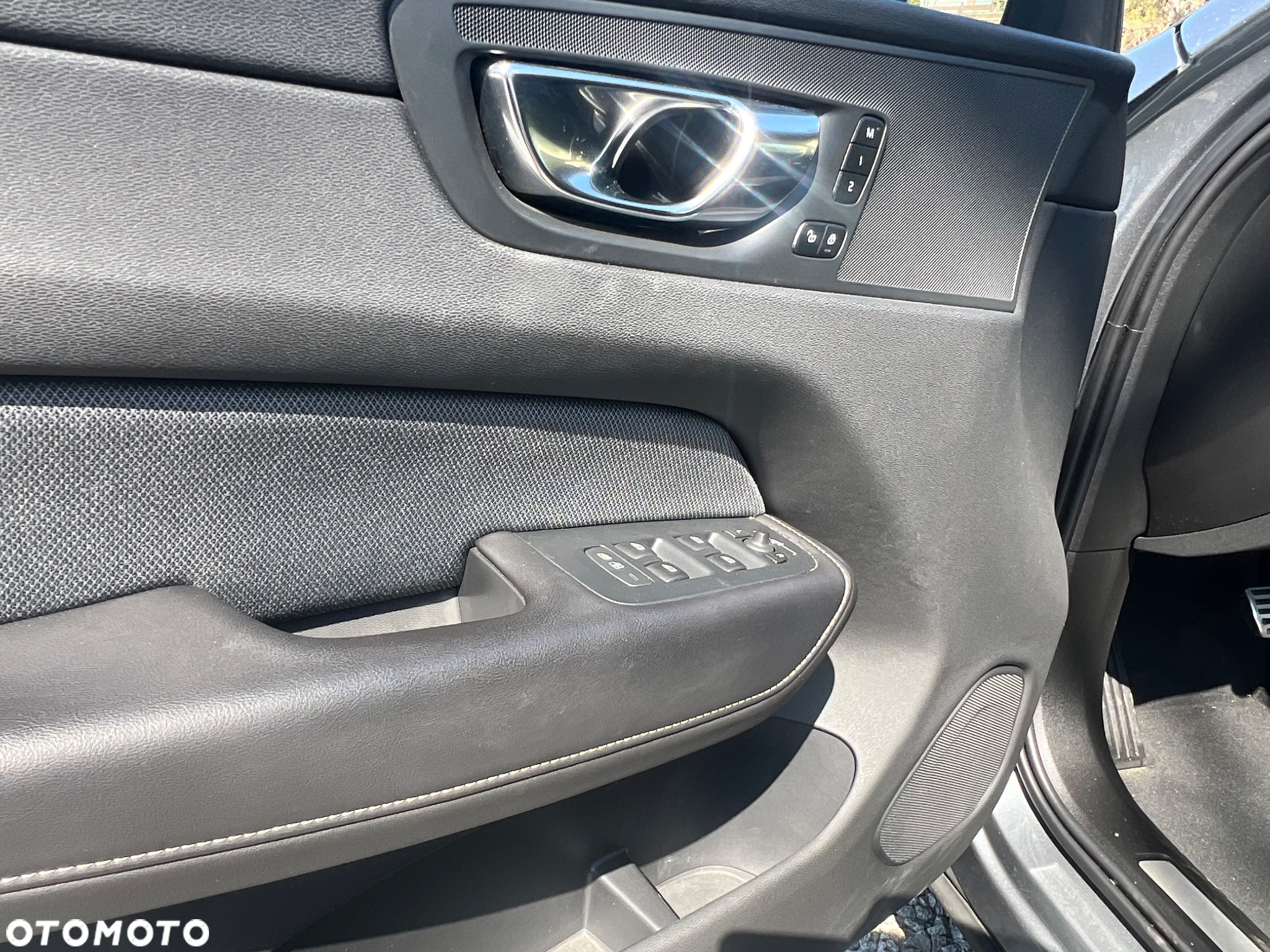 Volvo XC 60 B4 D AWD Geartronic RDesign - 13