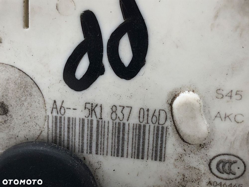 ZAMEK DRZWI PRAWY PRZÓD - 60.00 PLN - VW GOLF VII (5G1, BQ1, BE1, BE2) 2012 - 2022 1.6 TDI 77 kW - 4