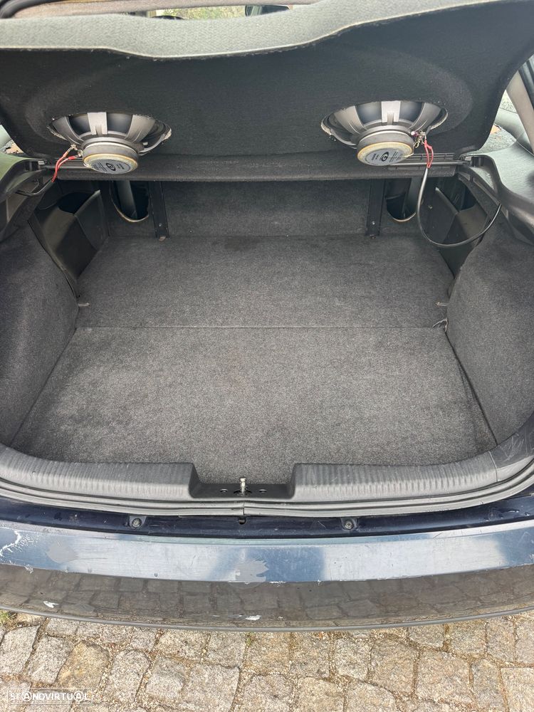Ford Focus 1.8 TDdi Trend - 6