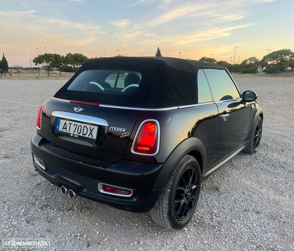 MINI Cabrio Cooper SD - 8