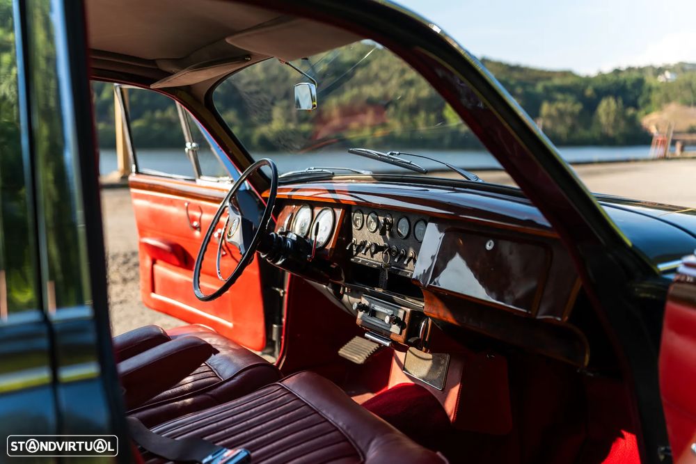 Jaguar Daimler - 28