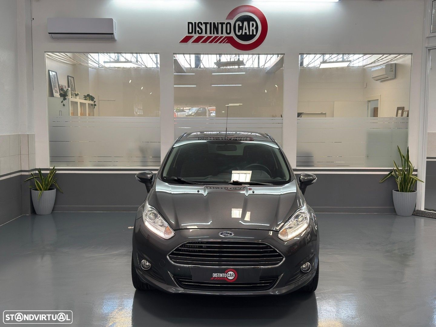 Ford Fiesta 1.0 T EcoBoost Titanium PowerShift - 9