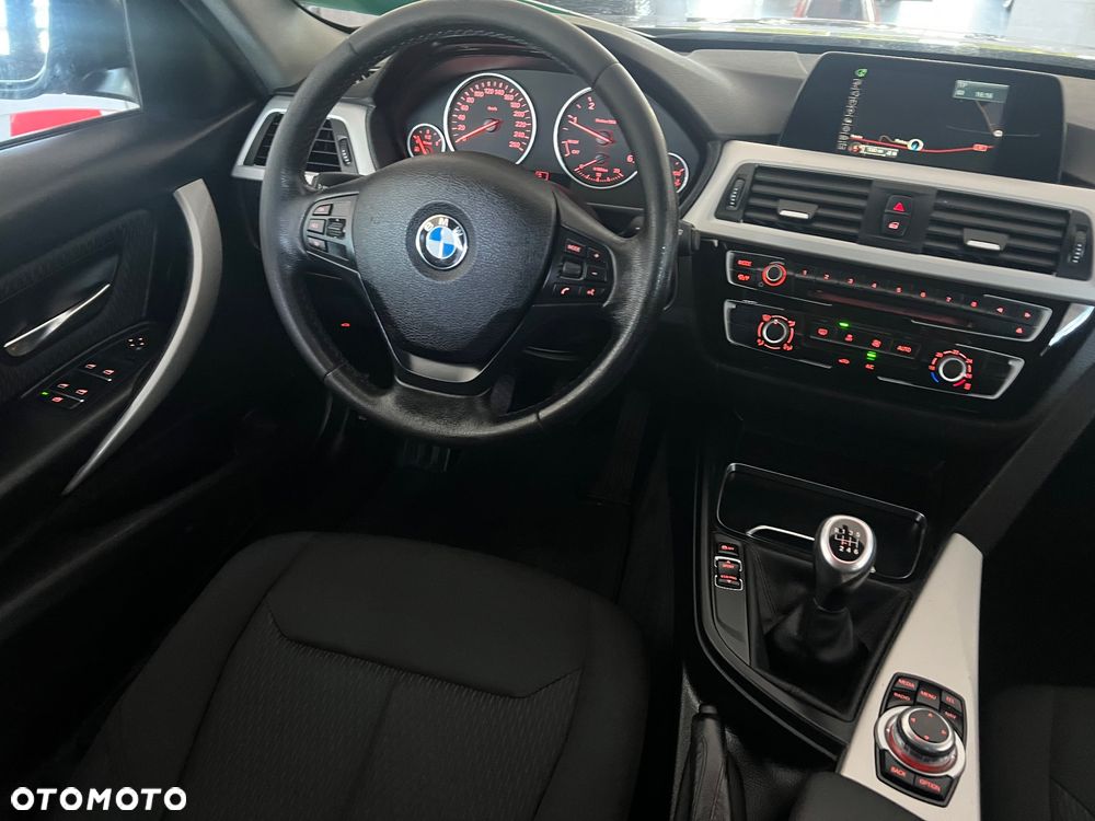 BMW Seria 3 316d Edition Luxury Line Purity - 20