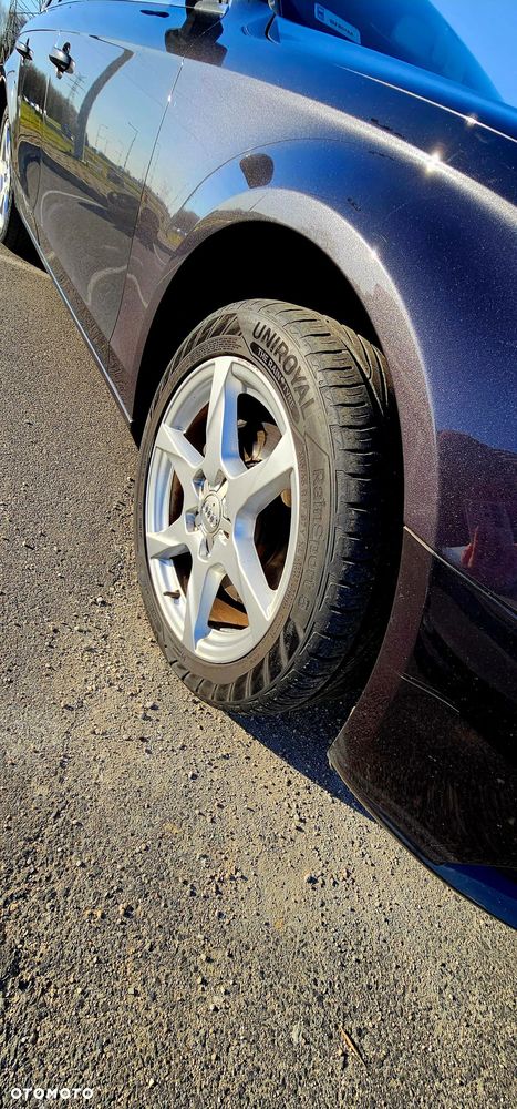 Audi A4 Avant 2.0 TDI Quattro - 15