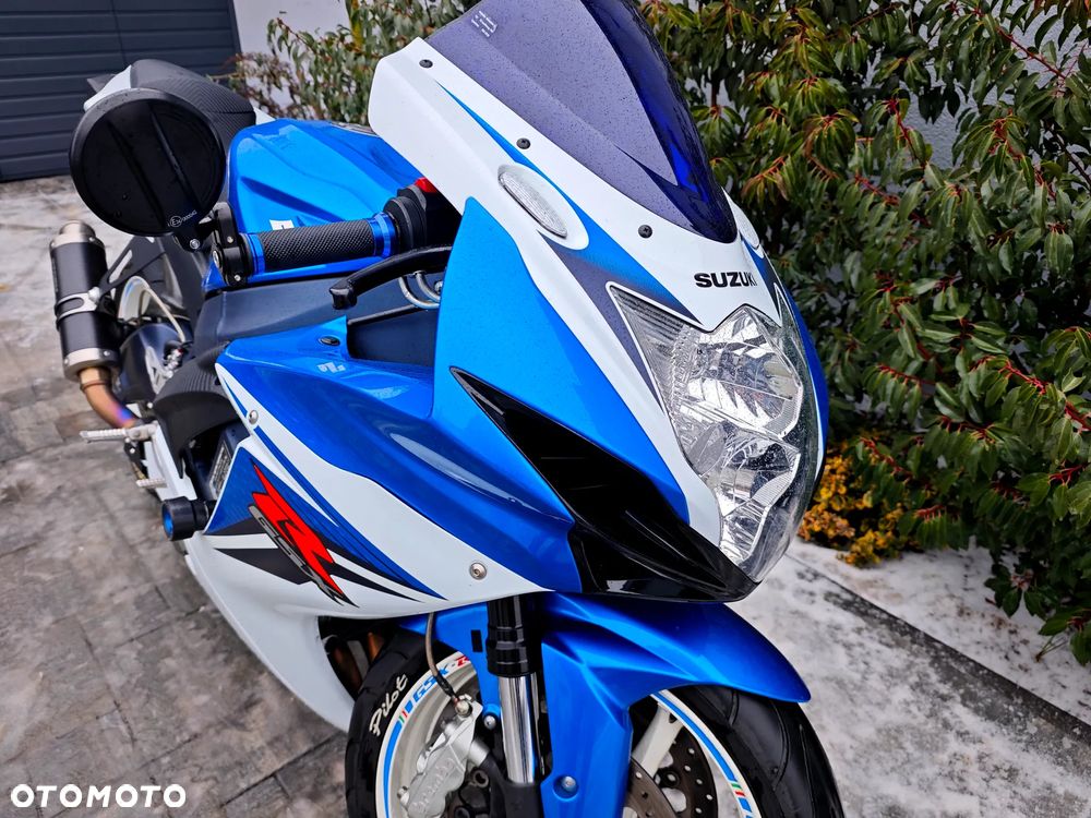 Suzuki GSX-R - 26