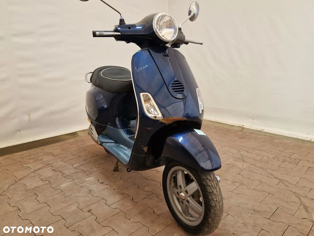 Piaggio Vespa - 1