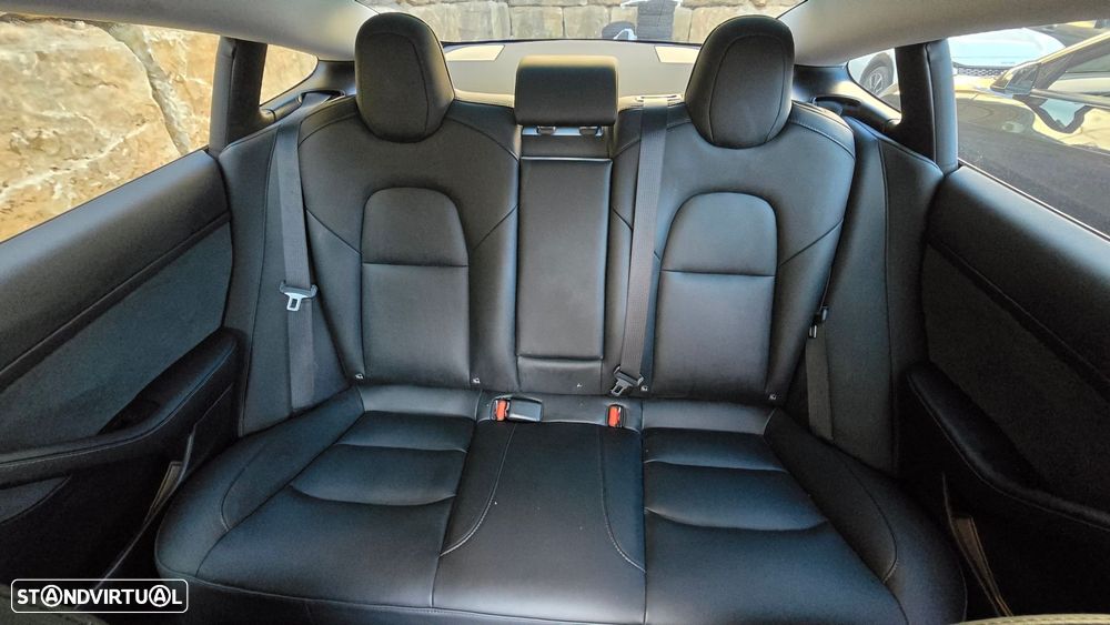 Tesla Model 3 Long Range AWD Dual Motor - 52