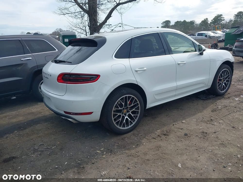 Porsche Macan - 4