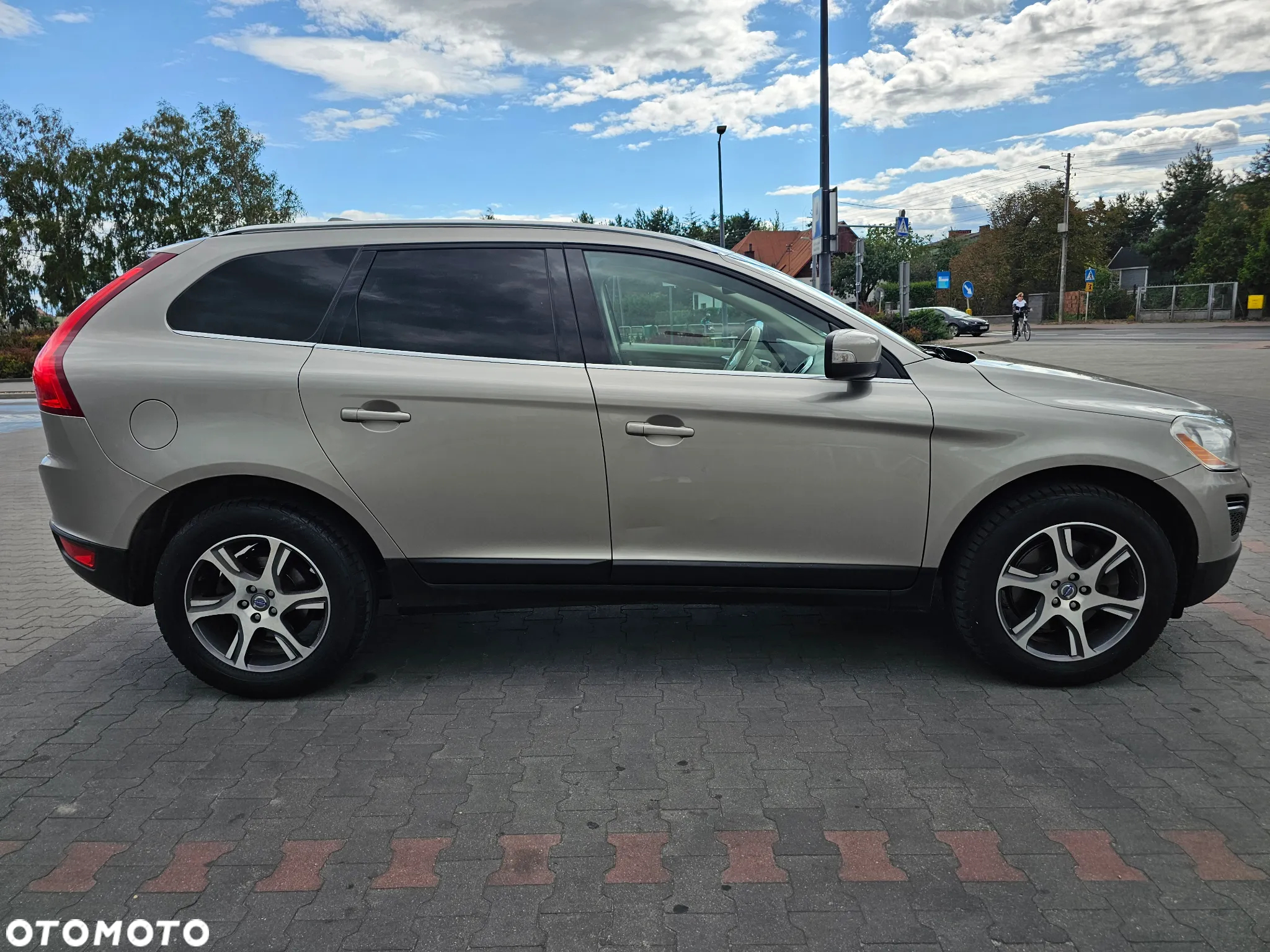 Volvo XC 60 D5 AWD Summum - 6