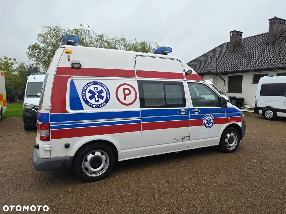 Volkswagen Transporter AUTO-FORM Ambulans Karetka - 29