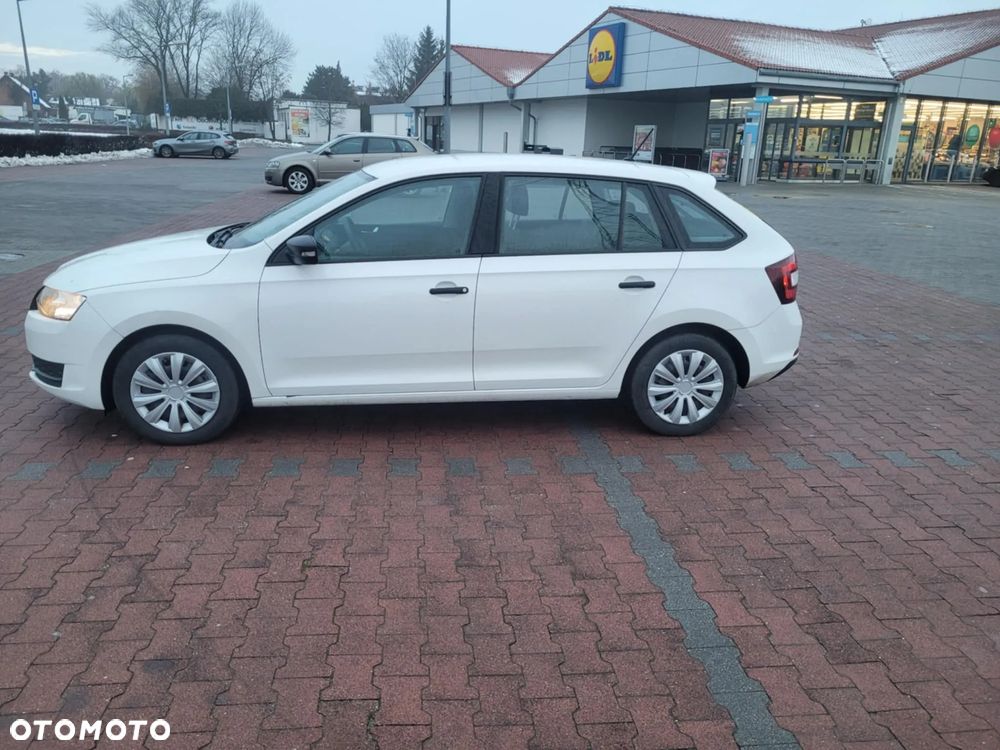 Skoda RAPID 1.0 TSI Drive - 10