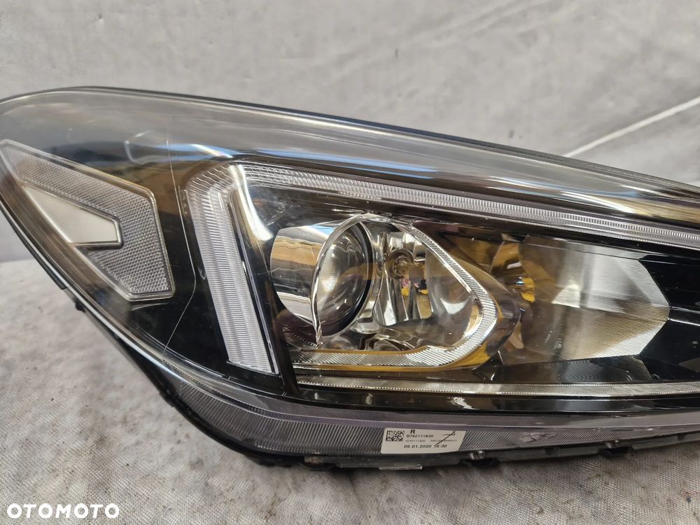 Hyundai Tuscon III Lift Lampa Prawa Soczewka + LED - 4