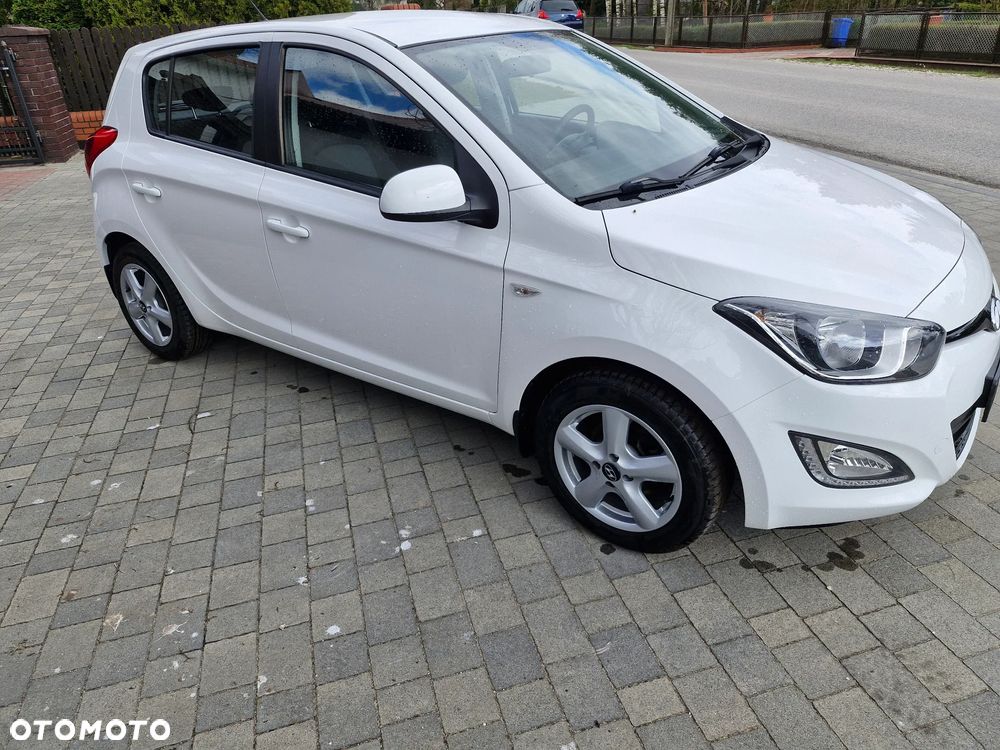 Hyundai i20 1.2 Intro Edition - 4