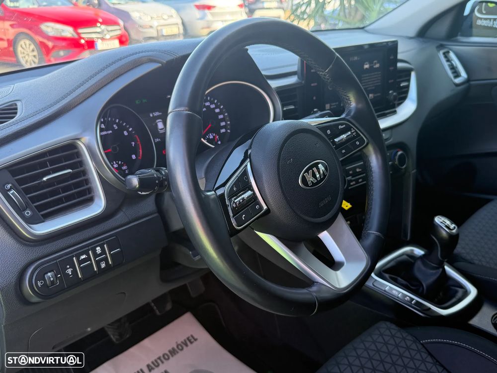 Kia Ceed 1.0 T-GDI Urban - 20
