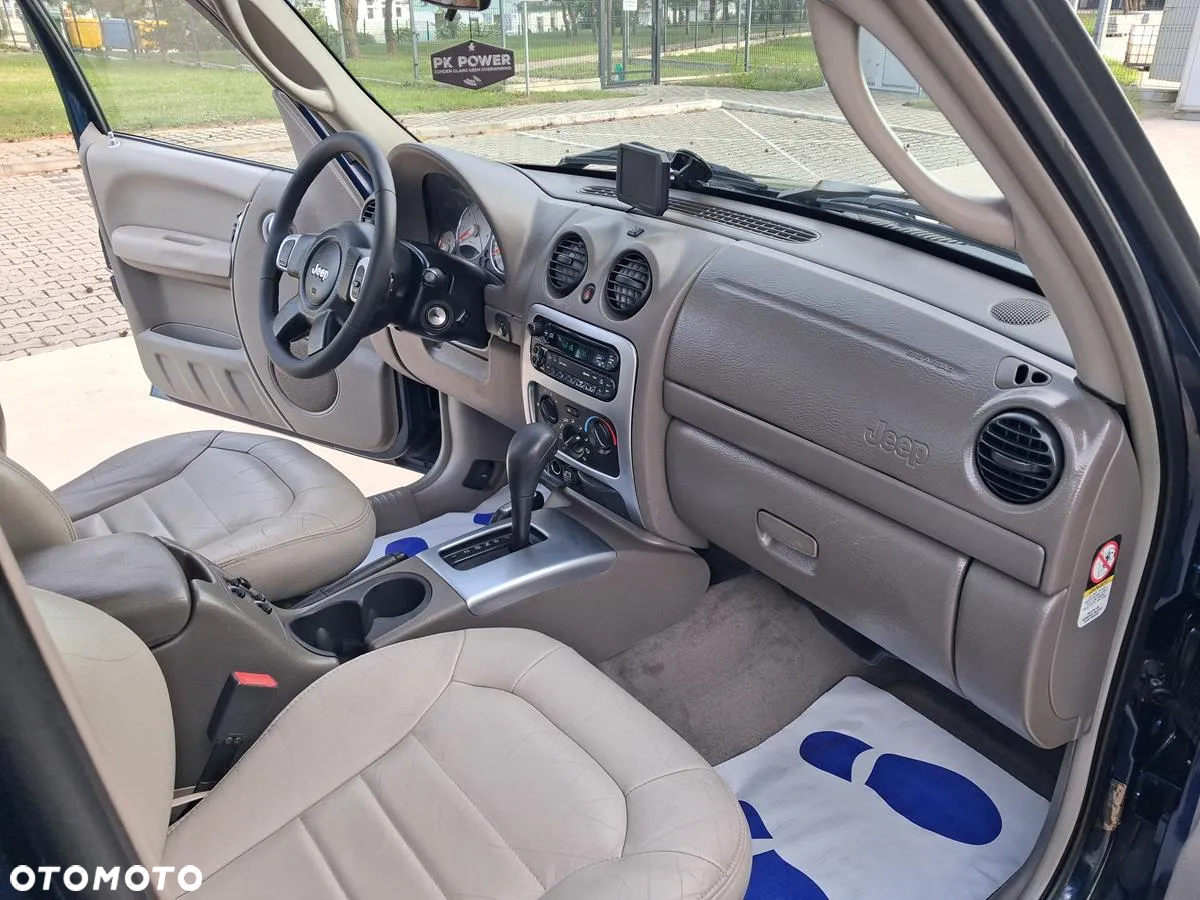 Jeep Cherokee 3.7 Limited - 25
