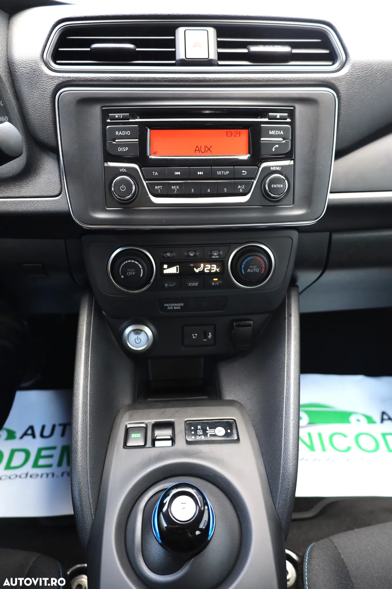 Nissan LEAF - 20