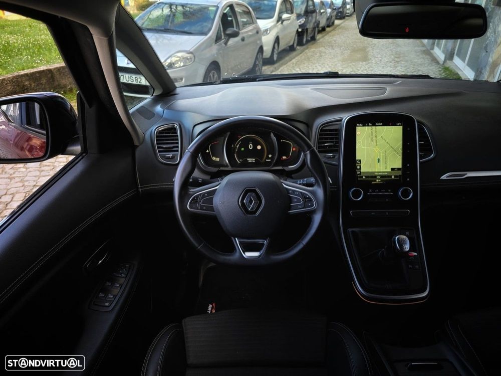 Renault Grand Scénic 1.5 dCi Bose Edition 7L - 21