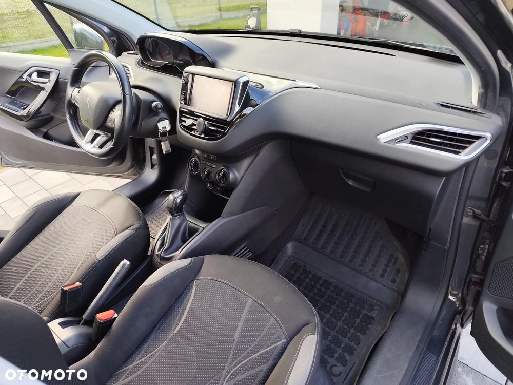 Peugeot 208 1.4 HDi Active - 14