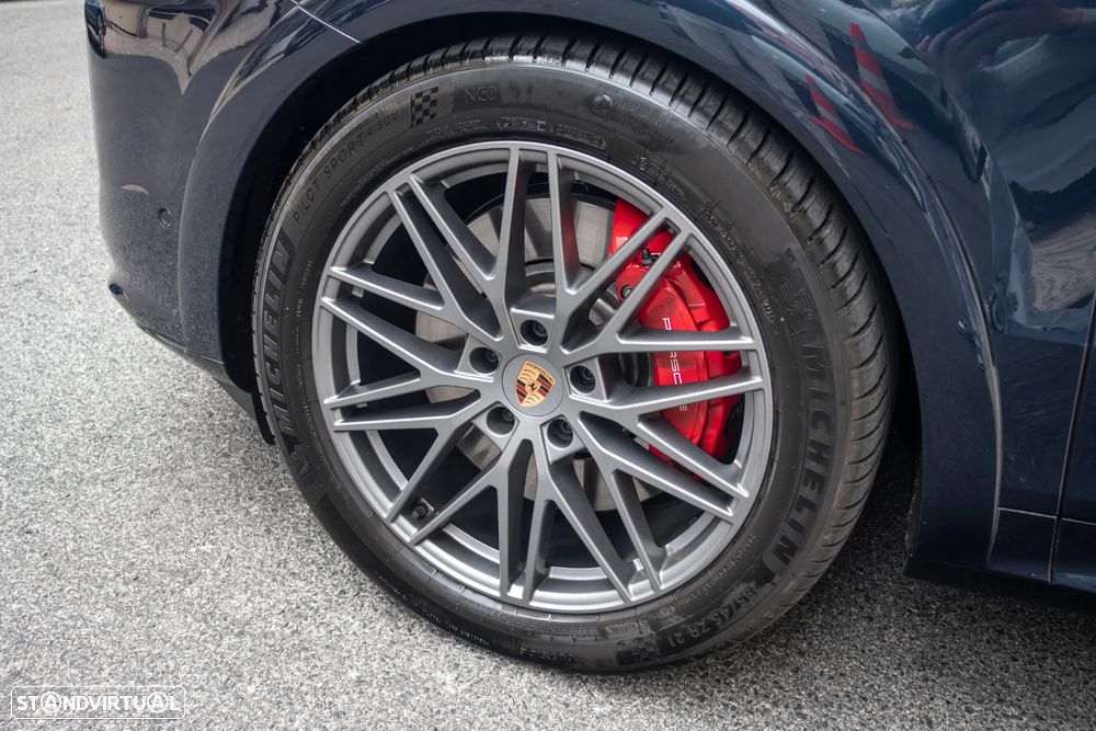 Porsche Cayenne S E-Hybrid Black Edition - 2