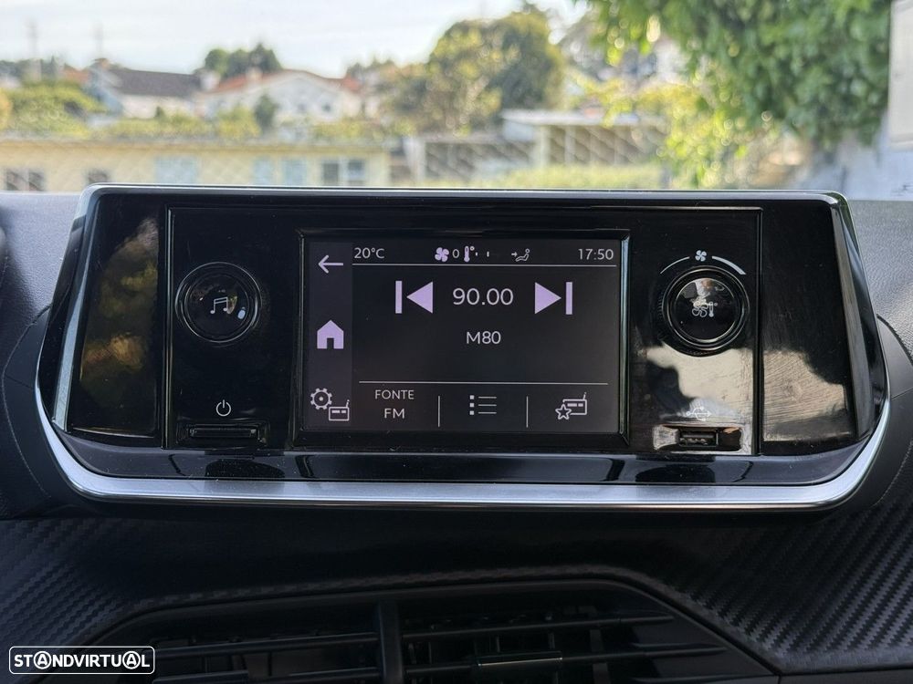 Peugeot 208 1.2 PureTech Active Pack - 11