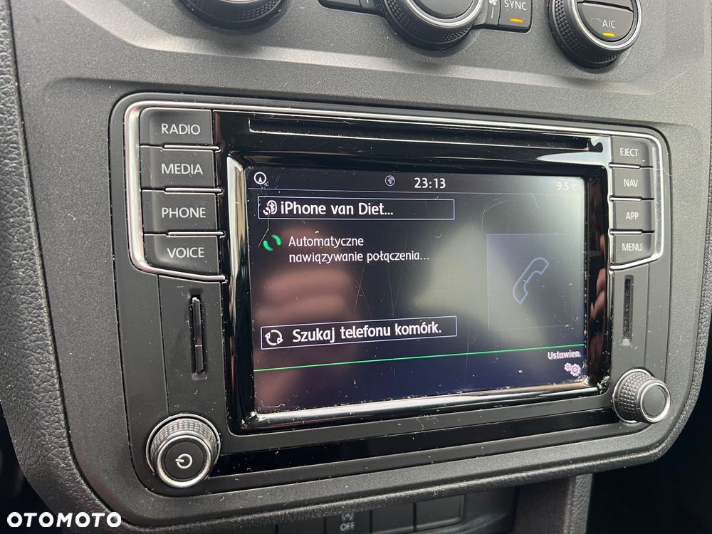 Volkswagen Caddy Maxi 2.0 TDI Comfortline DSG - 23