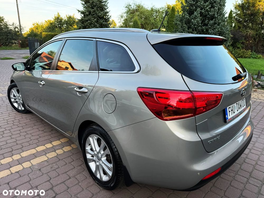 Kia Ceed 1.6 GDI Edition 7 - 9