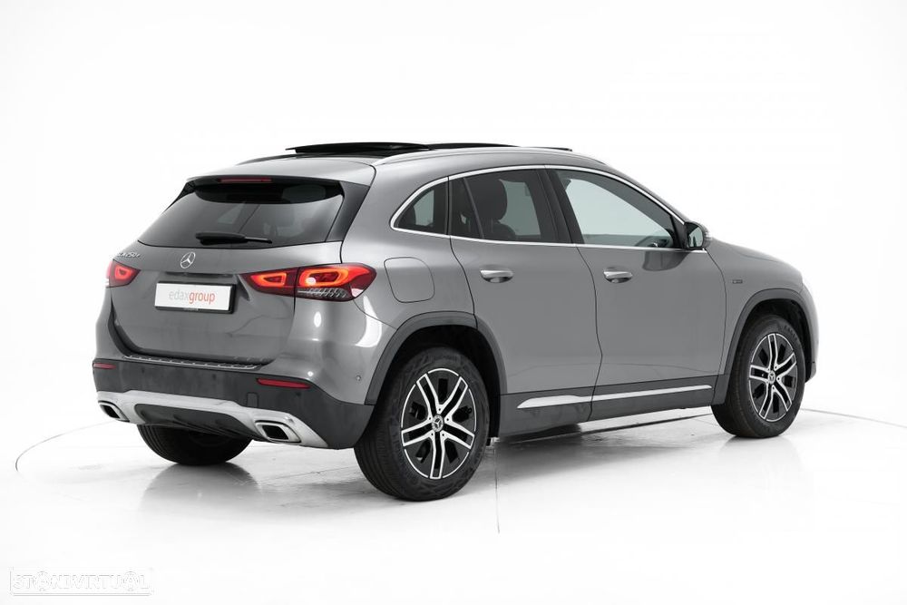 Mercedes-Benz GLA 250 e Progressive - 4
