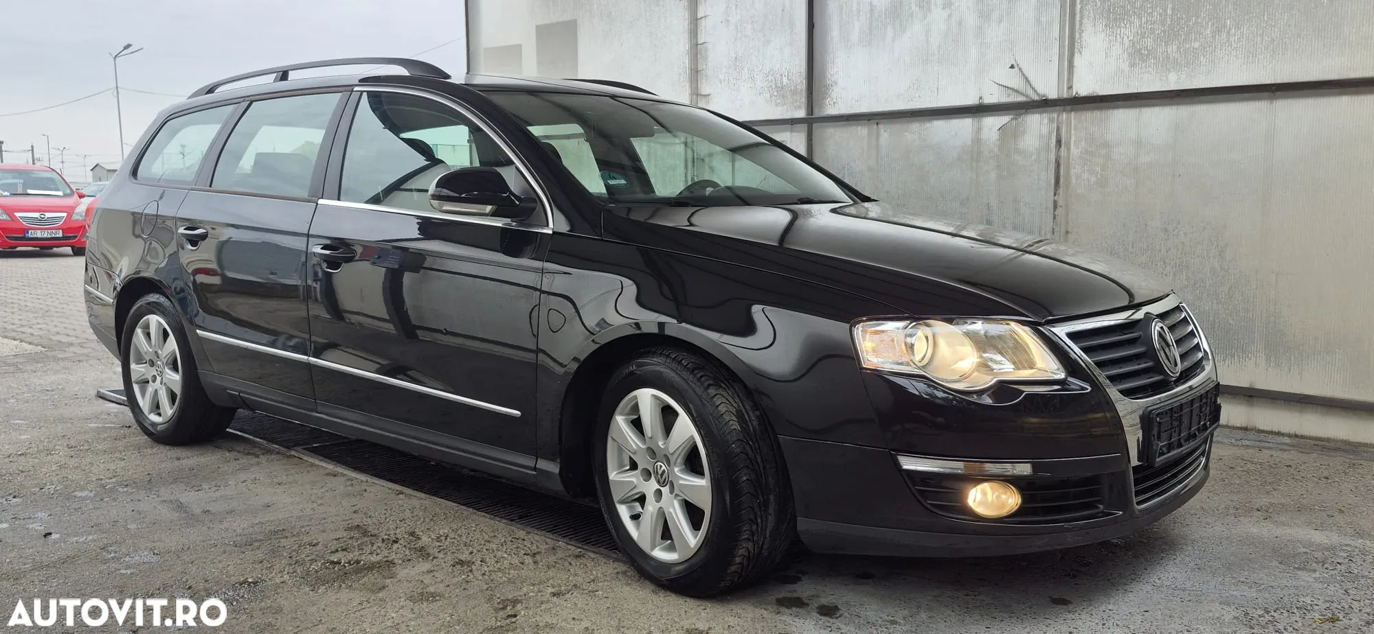 Volkswagen Passat - 2