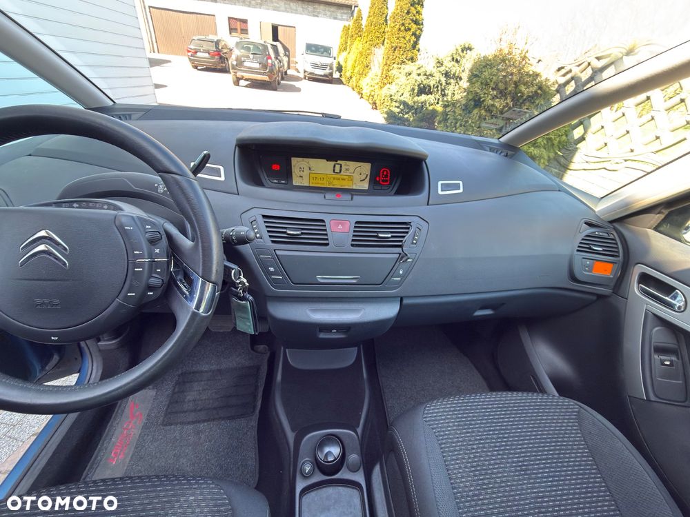Citroën C4 Picasso - 15