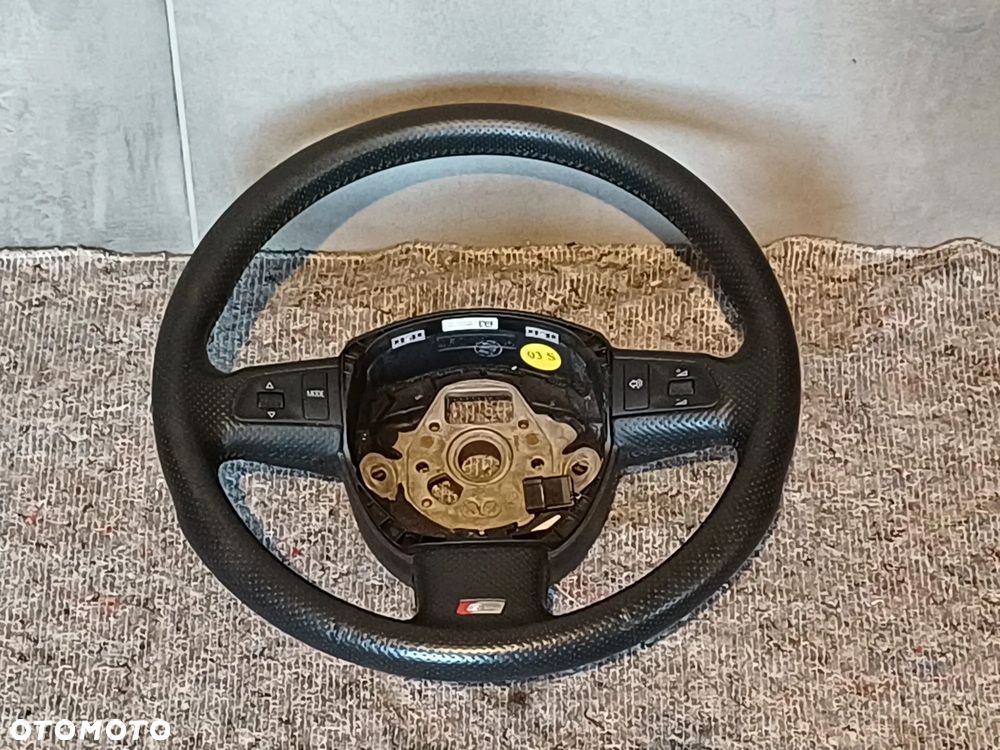 NR 589 Kierownica multifunkcja Audi A6 C6 A4 B7 S-line skóra 4F0419091T - 2