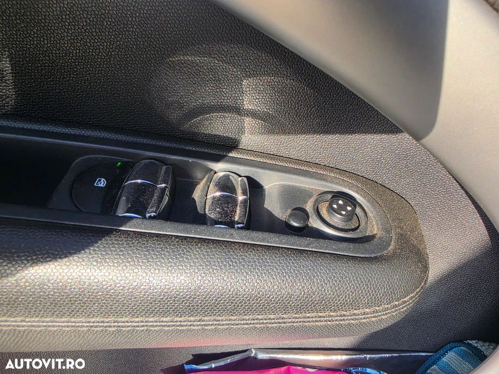 Mini Countryman Cooper D AT - 13