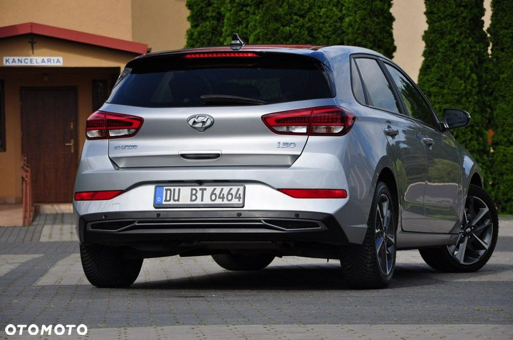 Hyundai i30 1.6 CRDI DCT Select - 17