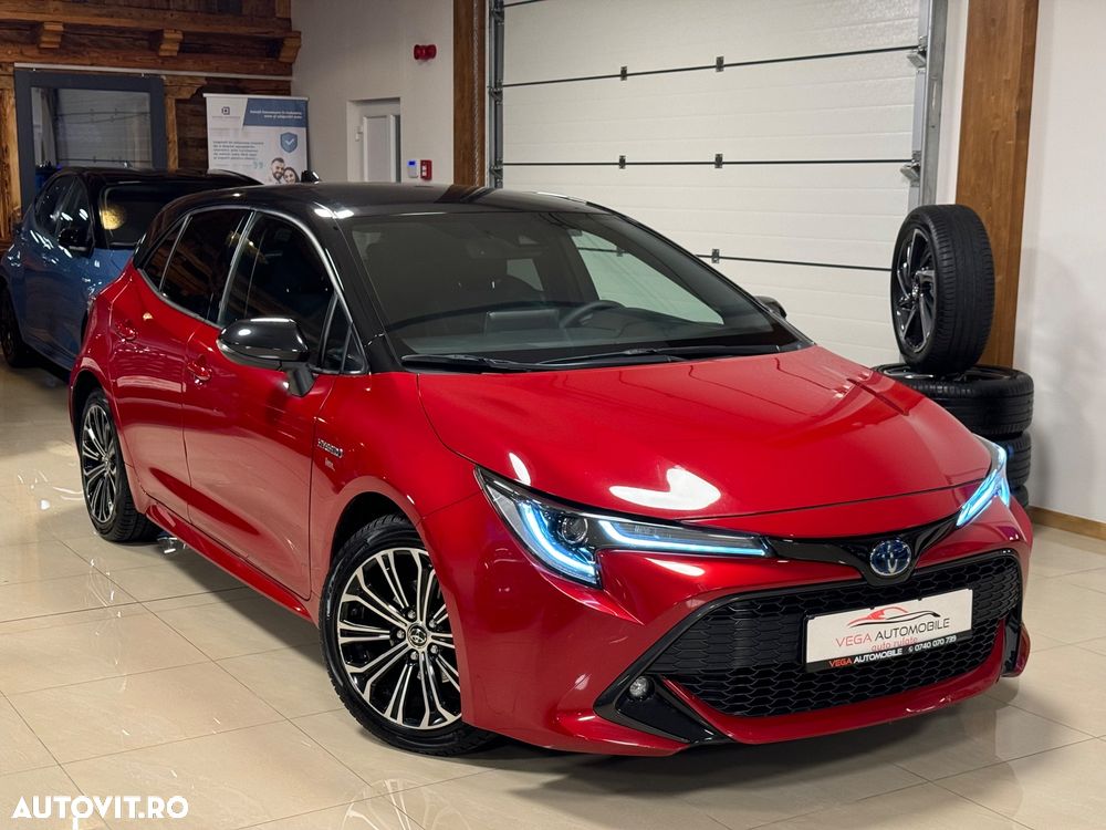 Toyota Corolla 1.8 Hybrid Team Deutschland - 2