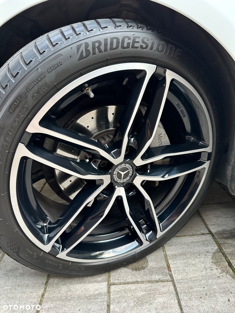 Mercedes-Benz Klasa C 220 d T 9G-TRONIC AMG Line - 13