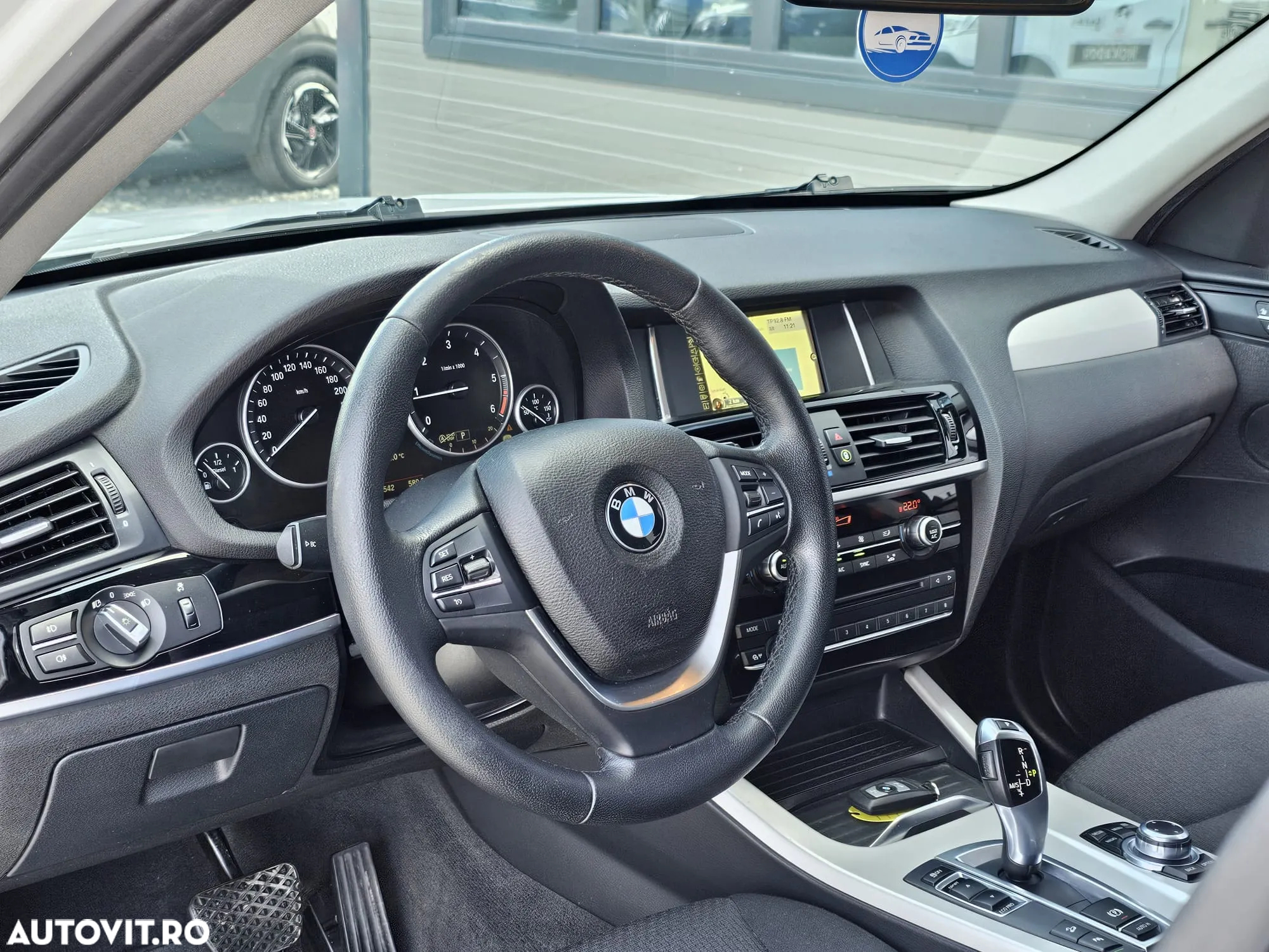 BMW X3 xDrive20d Aut. Advantage - 3