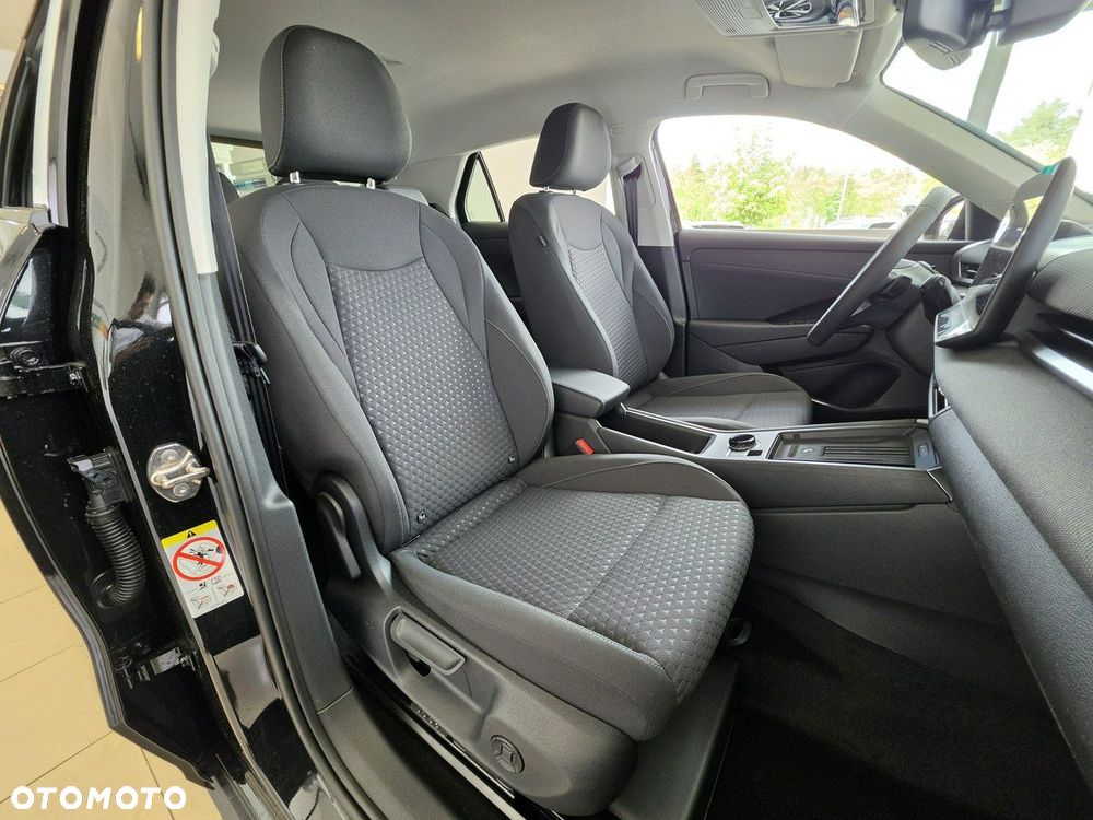 Volkswagen T-Roc - 14