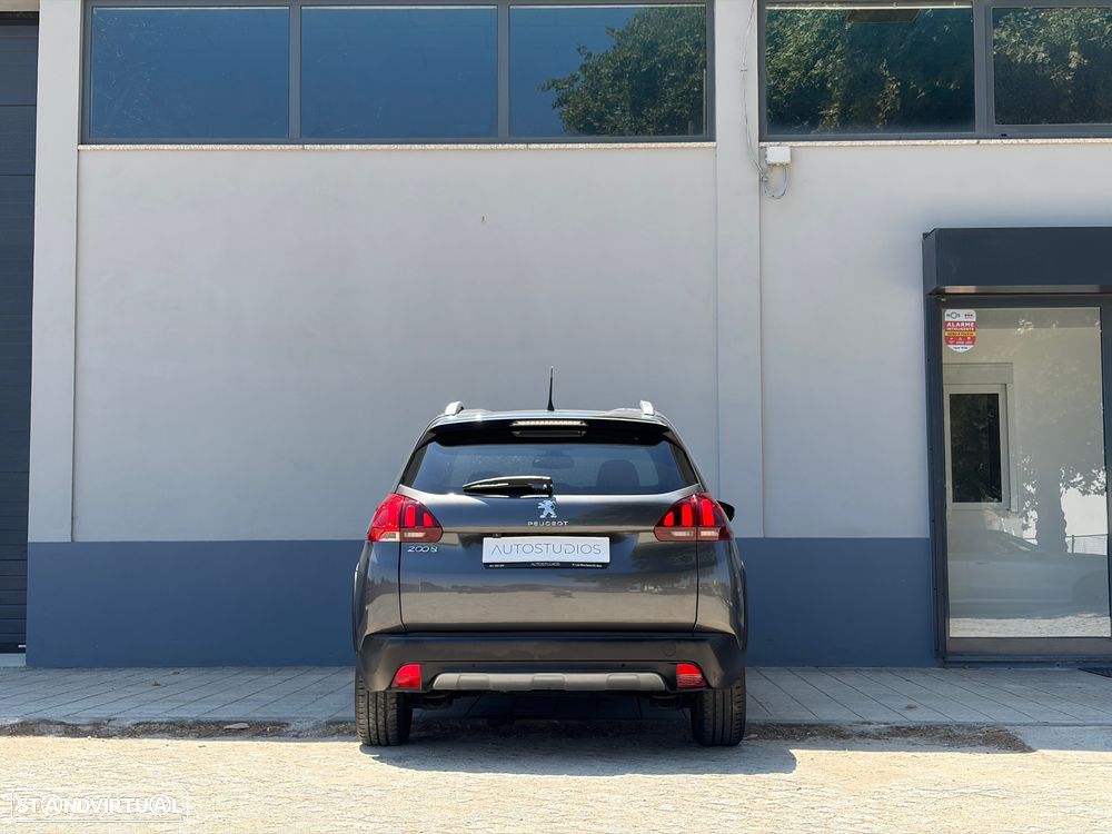 Peugeot 2008 1.2 PureTech Allure EAT6 - 15