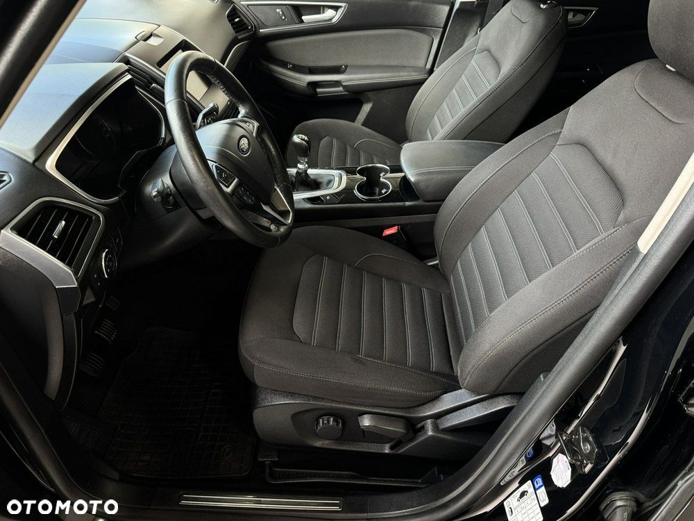 Ford Galaxy - 18