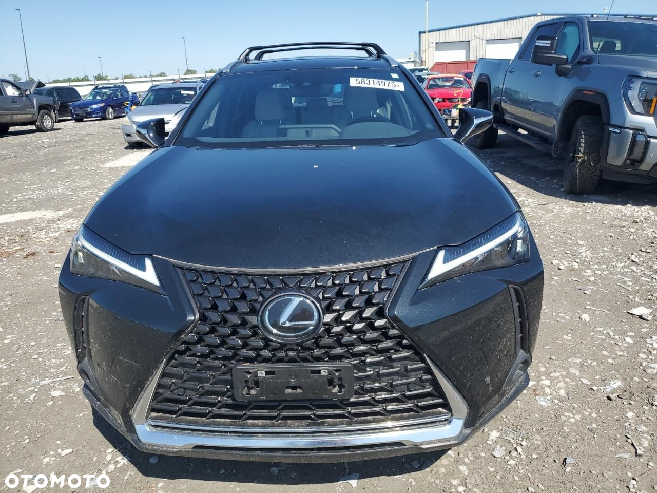 Lexus UX - 5