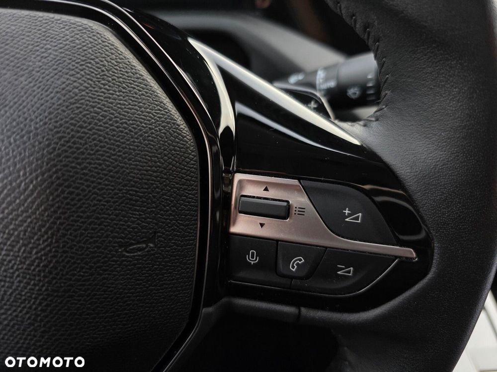 Peugeot 308 1.2 PureTech Allure Pack S&S EAT8 - 12
