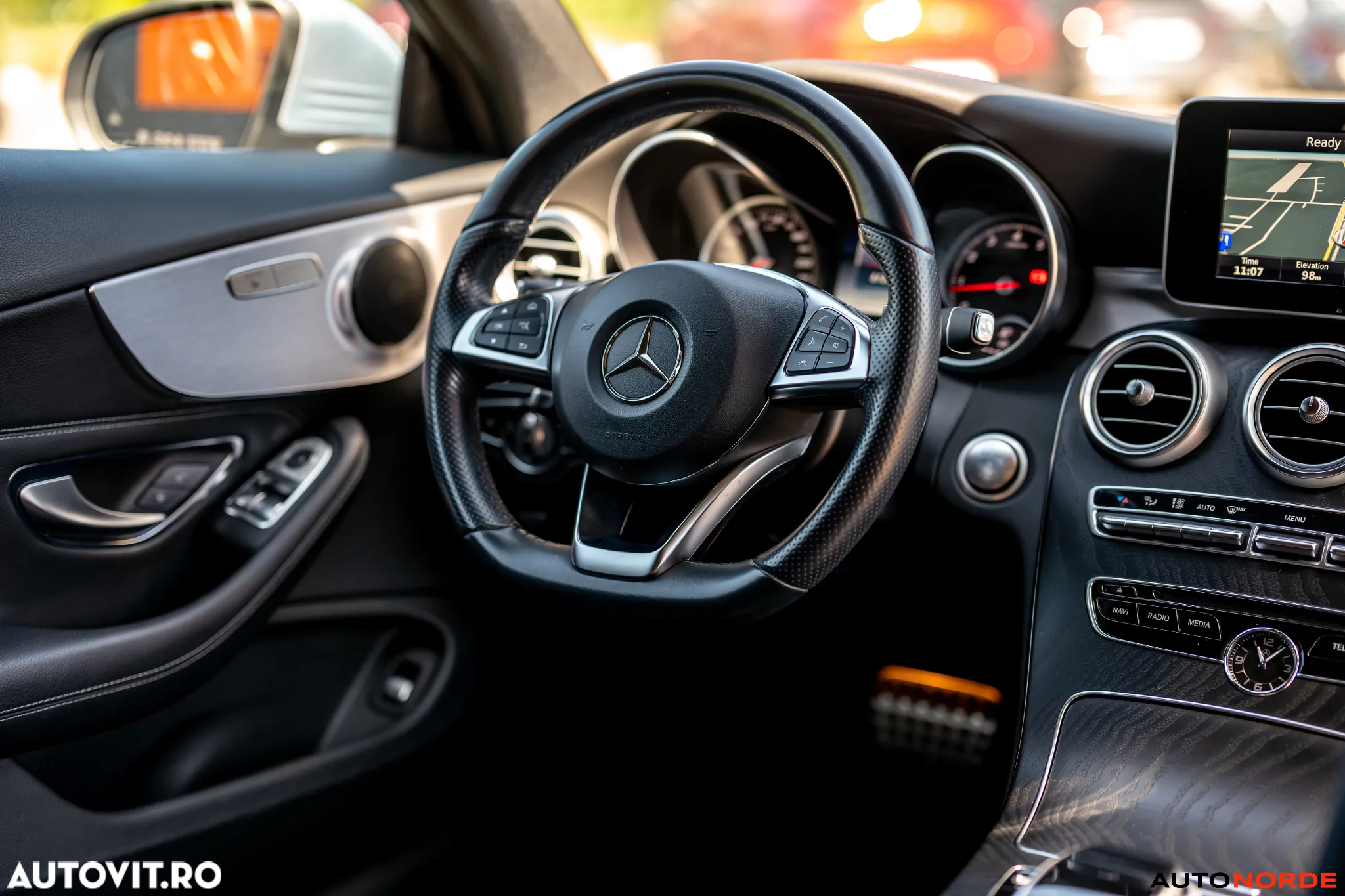 Mercedes-Benz C 250 Coupe 7G-TRONIC AMG Line - 11