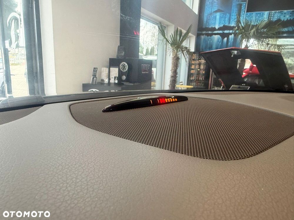 Mercedes-Benz ML - 27