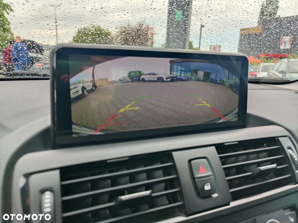 BMW Seria 1 116i - 18