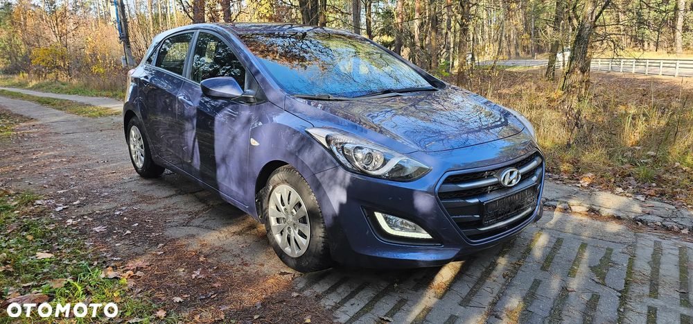 Hyundai i30 1.4 Select - 3