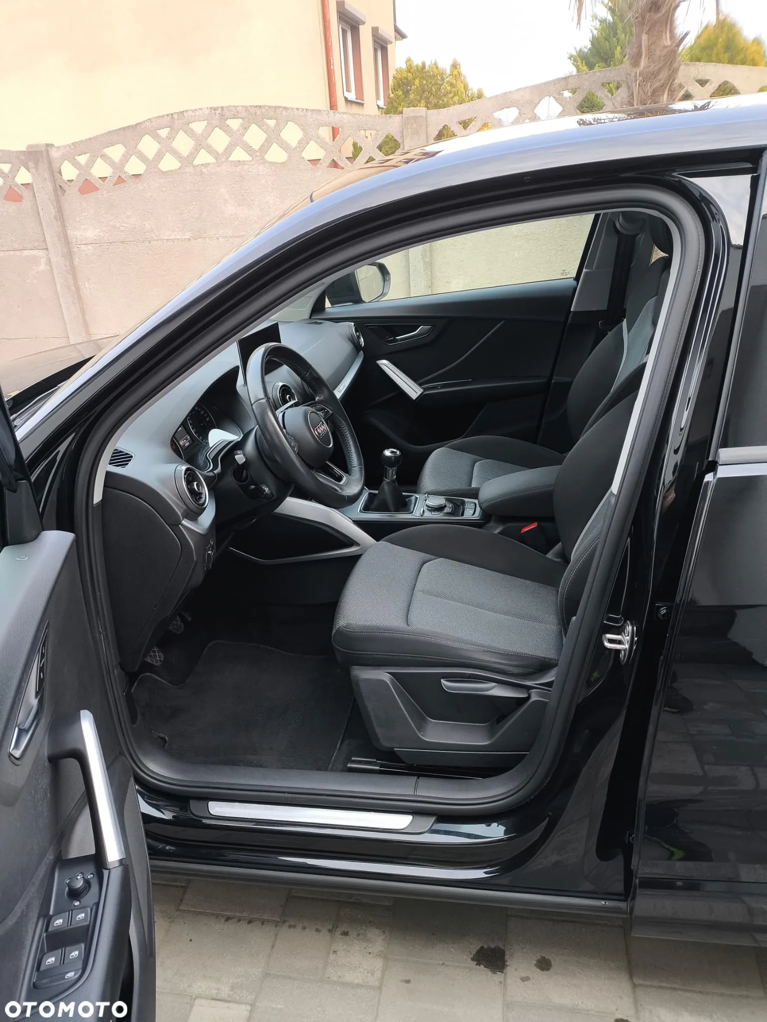 Audi Q2 30 TDI - 16