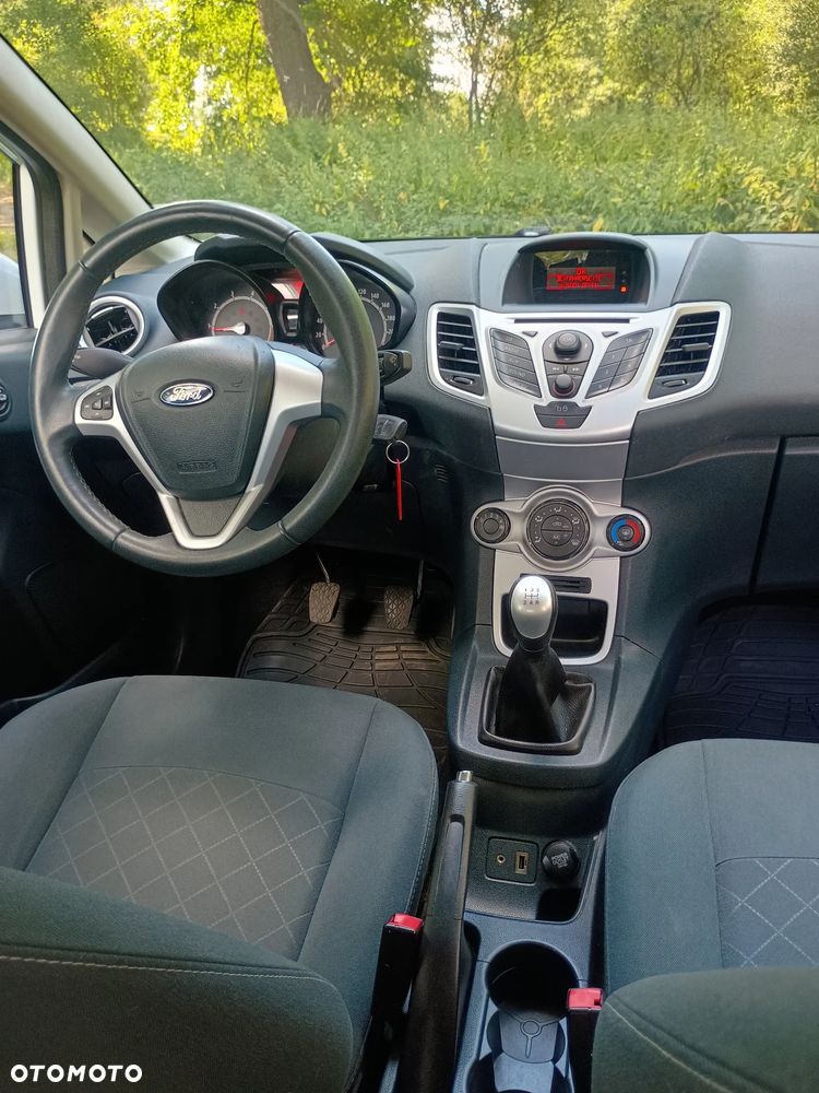 Ford Fiesta 1.25 Ghia - 5