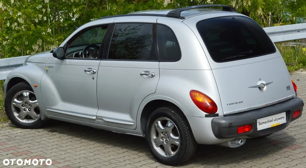 Chrysler PT Cruiser - 16