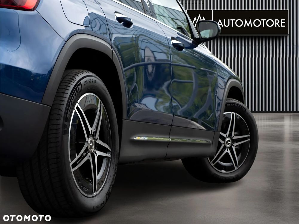 Mercedes-Benz EQB 300 66.5kWh 4-Matic AMG - 11