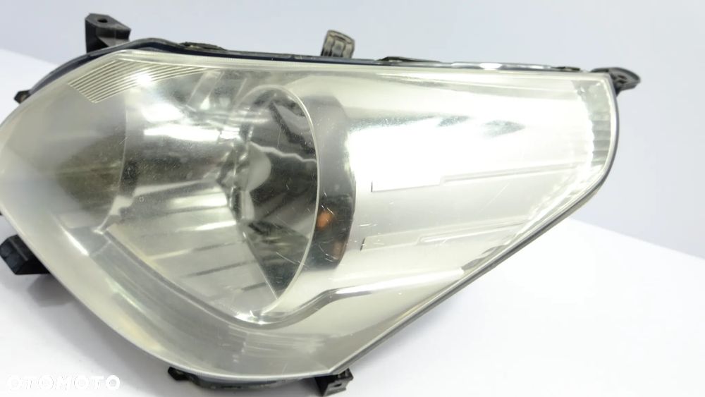 toyota verso lampa reflektor lewy 81150-0f090 eu - 3